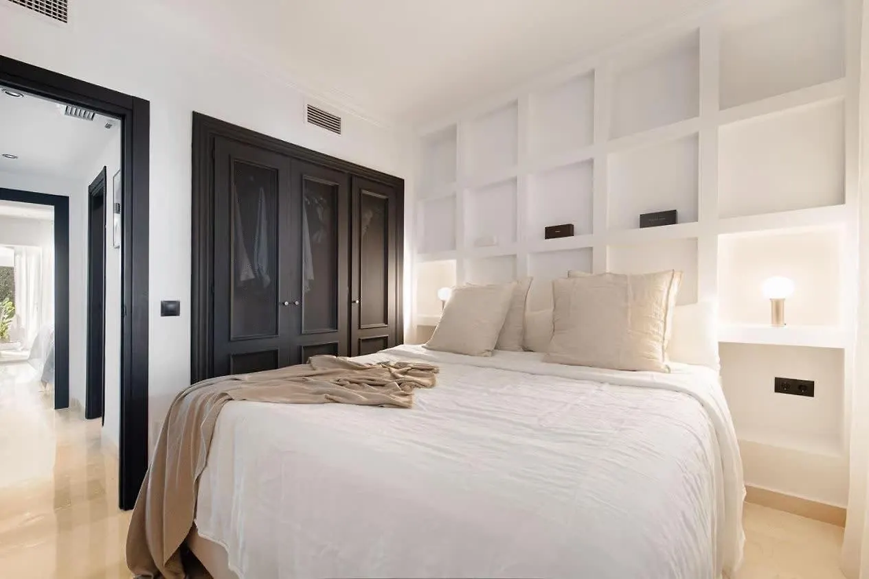 Casa Linda Terrace Pool Modern Apartment Benahavis